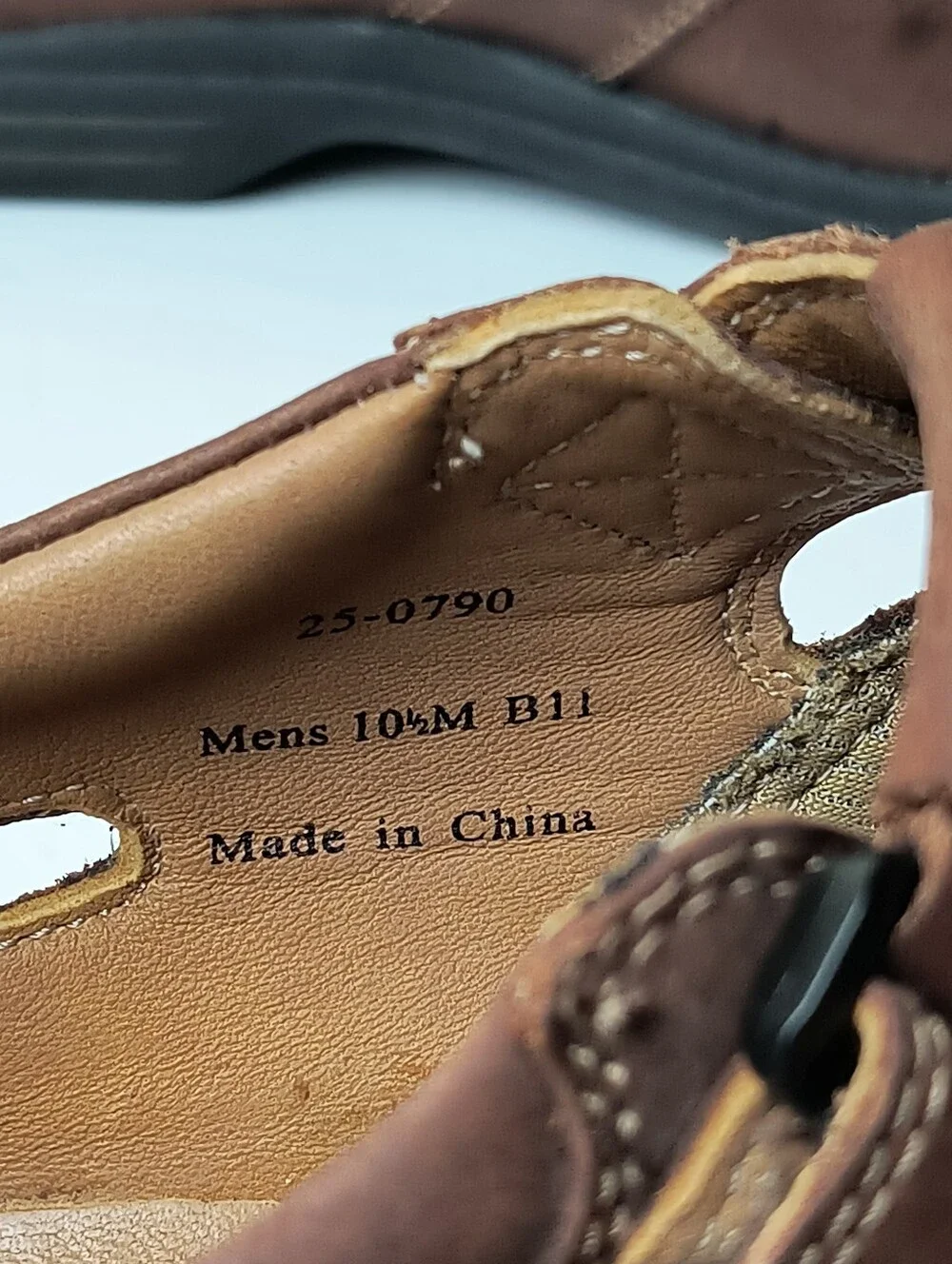 J&M Men's Brown Leather Casual Fisherman Sandals with Cushioned Sole
